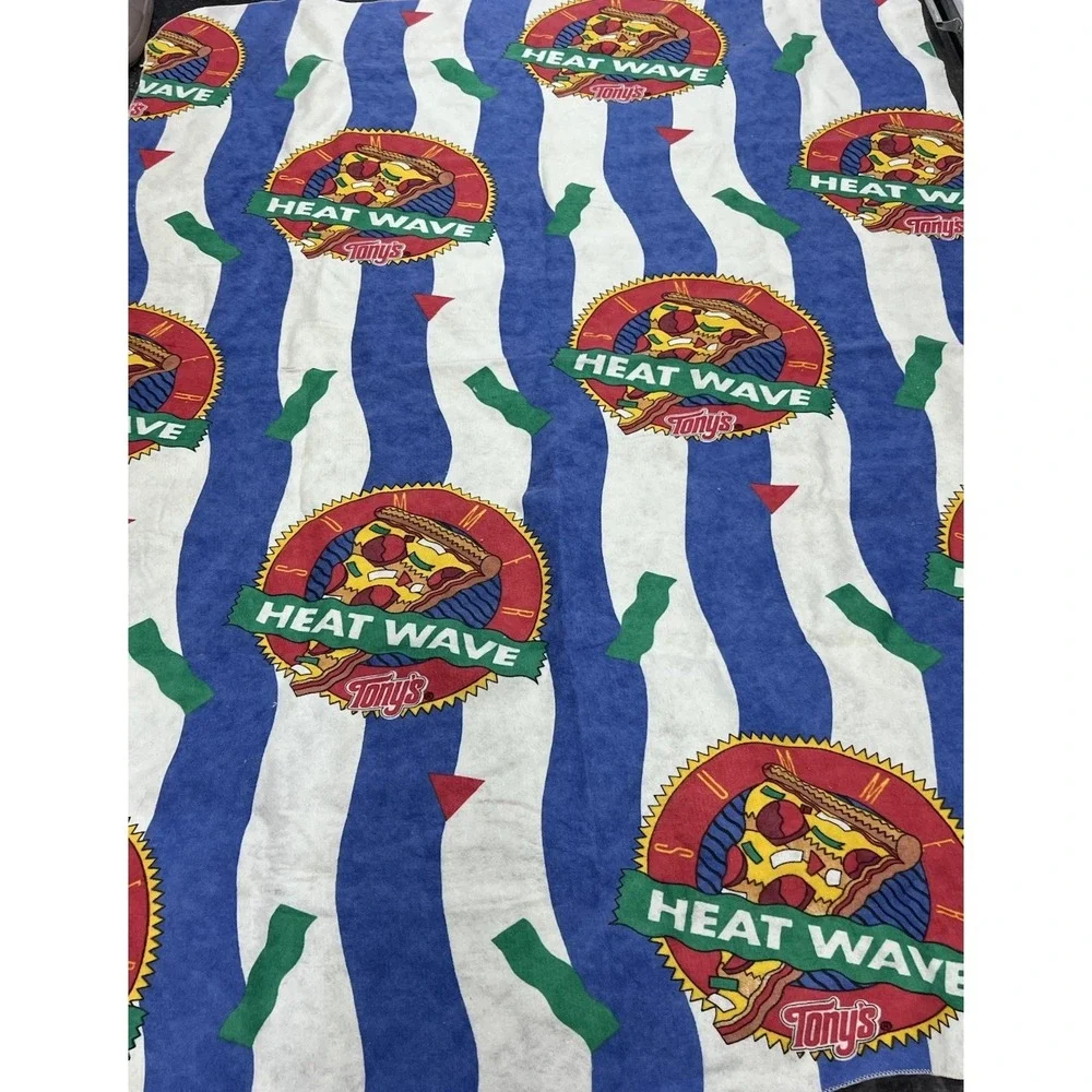 VINTAGE TONY'S PIZZA SUMMER HEAT WAVE PROMOTIONAL BLANKET MADE IN USA 84